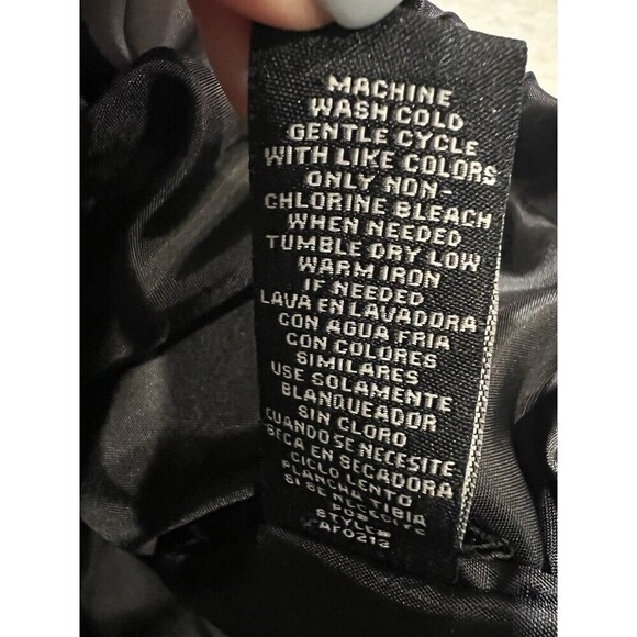 Almost Famous black and white camouflage cropped puffer jacket Size 1X - Picture 8 of 8